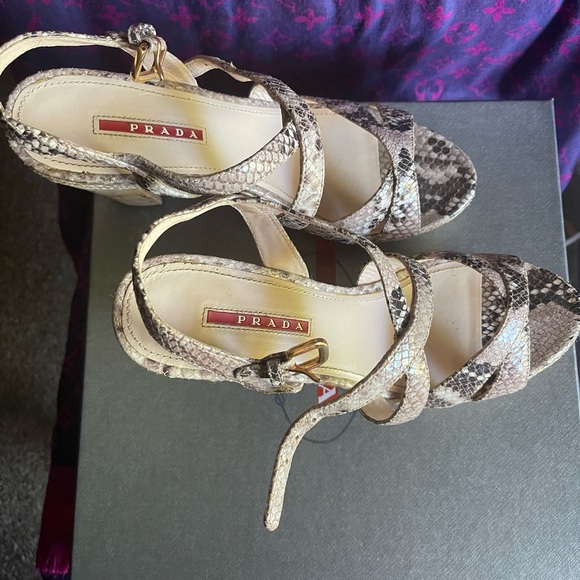 prada platform cork sandals - Picture 3 of 9